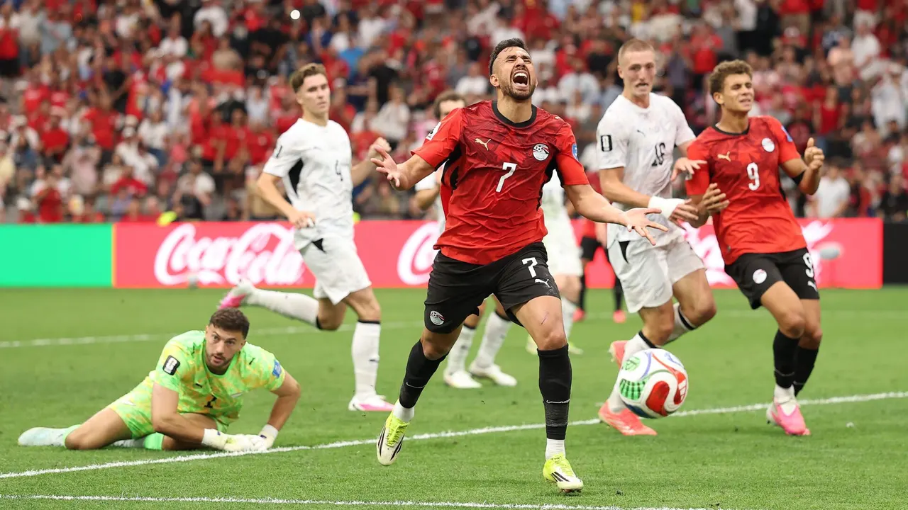 عقوبة مفاجئة تُفسد انتقال تريزيجيه إلى الدوري السعودي
